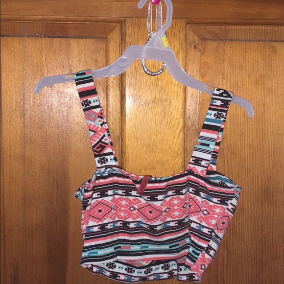 pink and blue crop top size medium - Picture 4 of 4